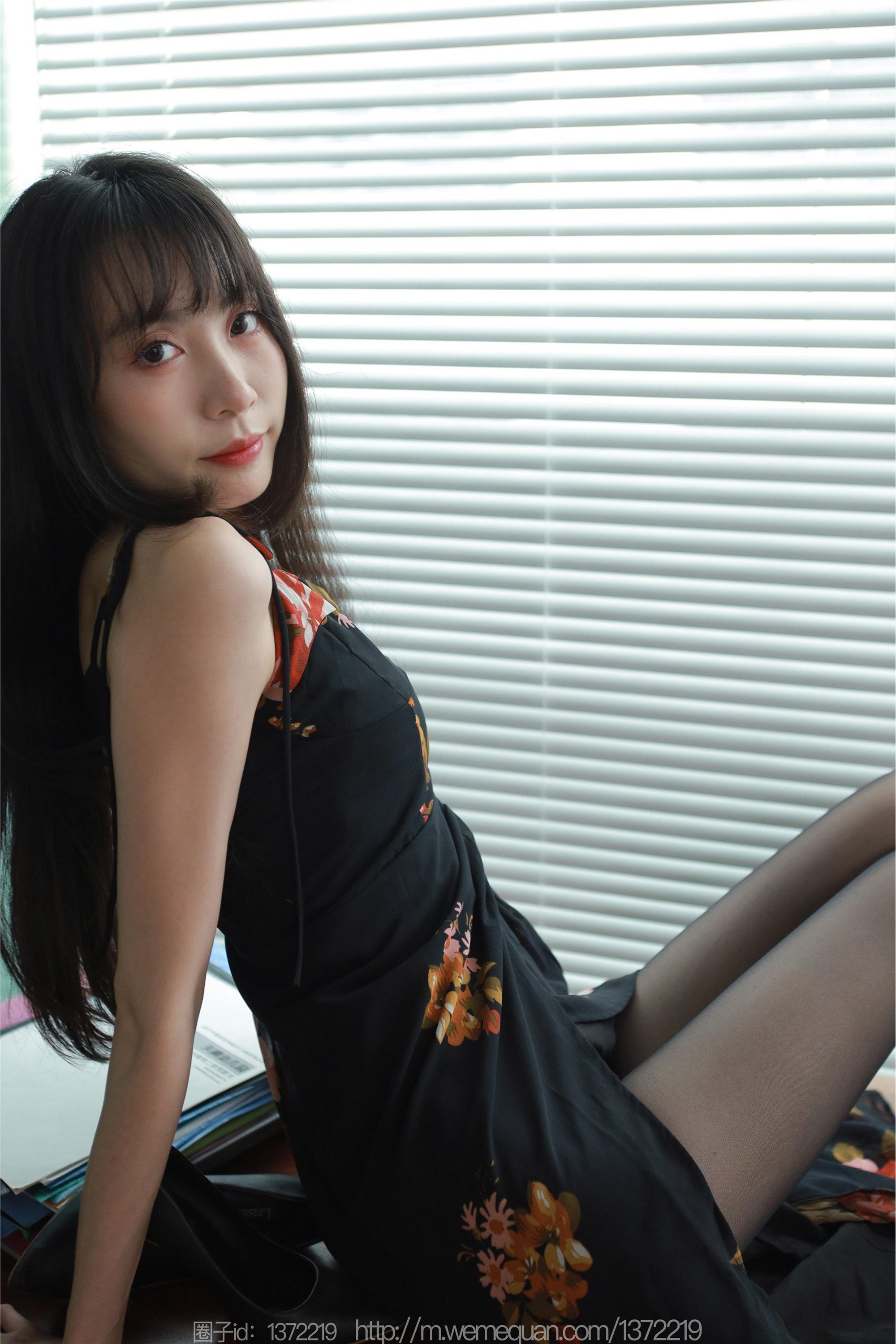 IESS异思趣向  2023.04.28 丝享家 1435 团团《黑色高跟鞋》